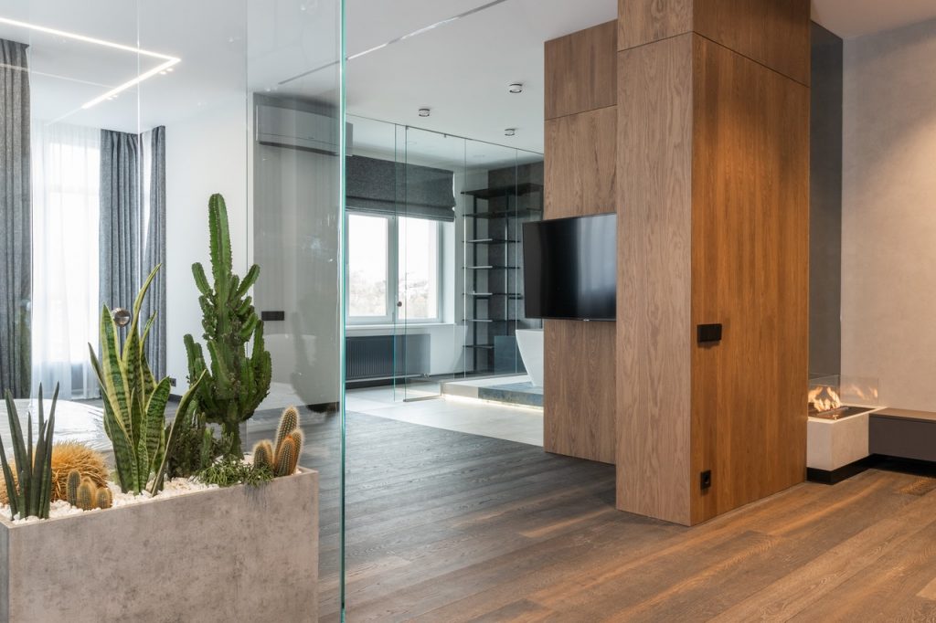 compartimentare partiala cu pereti de sticla